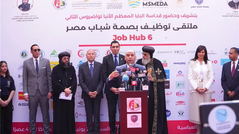 وزير العمل: أكثر من 10 آلاف فرصة عمل في 100 شركة.. وبرامج تدريب مهني