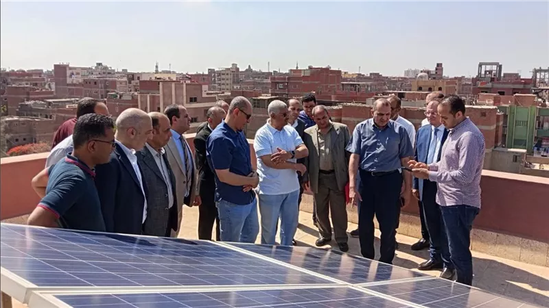 الدستاوي ورئيس كهرباء جنوب الدلتا يتفقدان سير العمل بشبكات قويسنا