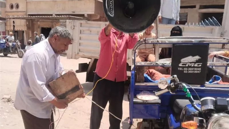 مصادرة مكبرات الصوت المخالفة استجابة لشكاوى المواطنين بكفر الدوار