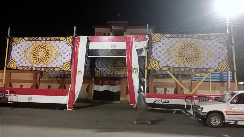 تكثيف حملات النظافة وإزالة الإشغالات بمحيط لجان الثانوية العامة بسوهاج 