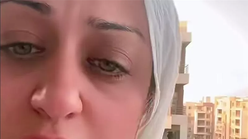 «في الأيام الأخيرة من حملي».. سيدة تكشف تفاصيل واقعة تحرش لفظي أثناء حملها 