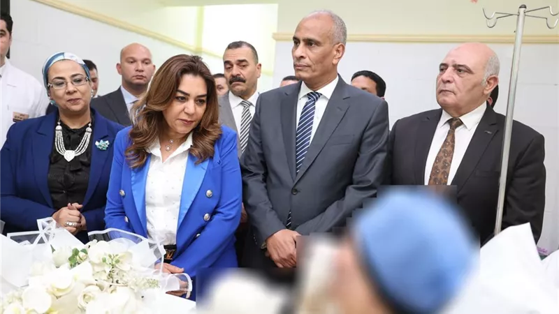 بالورود.. متابعة الحالة الصحية لرئيسة قرية أُصيبت أثناء إزالة تعدي زراعي