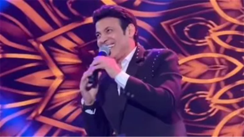 سعد الصغير يوقف حفله في مهرجان موازين بسبب آذان العشاء