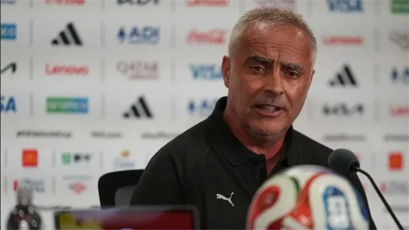 مدرب نيوزيلندا: صلاح لاعب عالمي والفوز على مصر سيكون حدث تاريخي