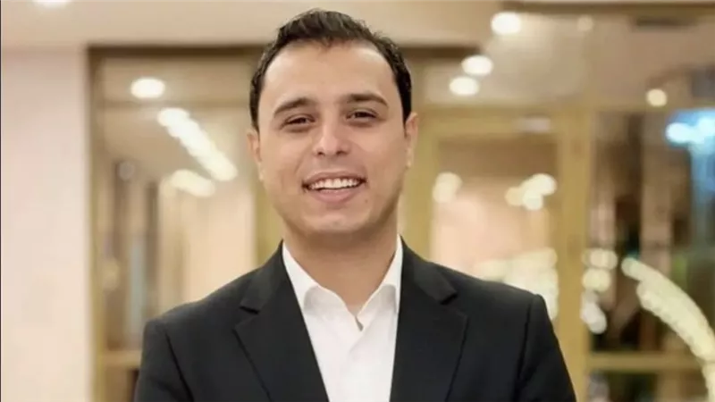 سيارة مجهولة أنهت حياته.. تحقيقات موسعة بشأن وفاة الفنان كريم محمد بأكتوبر