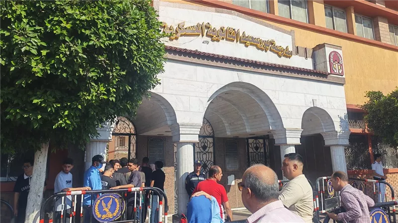 حضور 7428 طالبا وطالبة لأداء امتحانات الثانوية العامة ببوسعيد