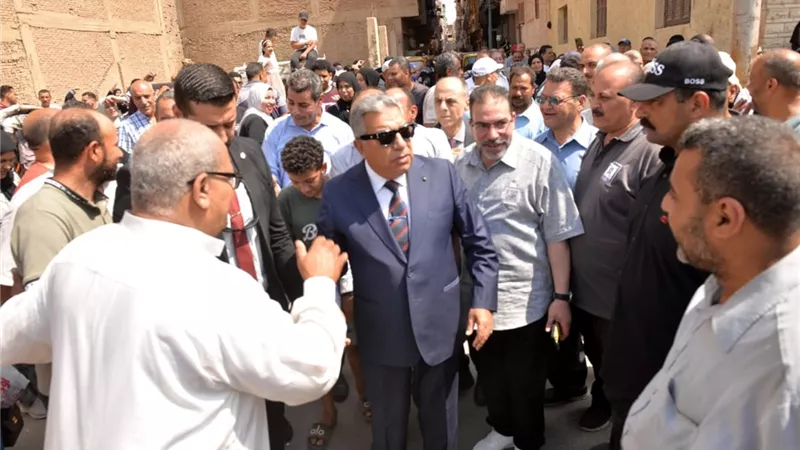 محافظ الدقهلية يتفقد لجان امتحانات الثانوية العامة ببلقاس