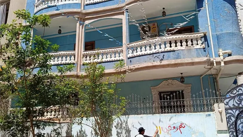 حي عتاقة يواصل حملات طرق الأبواب لاستكمال ملفات التصالح وفق القانون الجديد