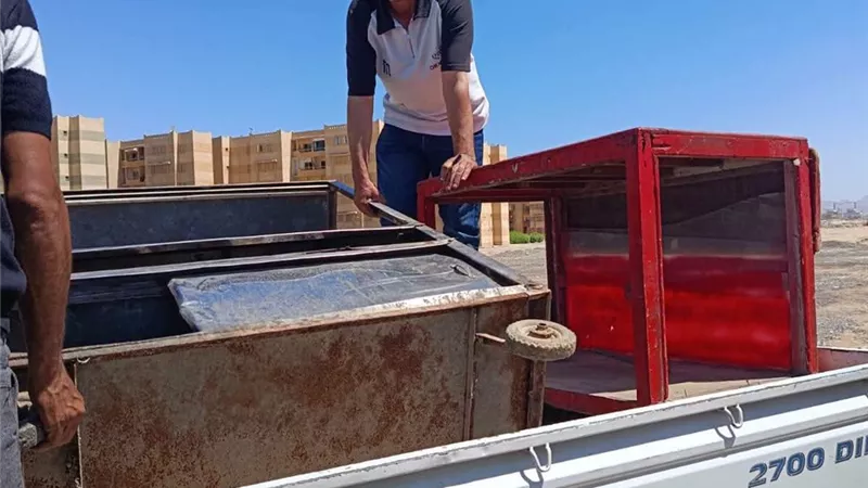 حملة مكبرة لإزالة إشغالات الباعة الجائلين بطريق مصر إيران في السويس