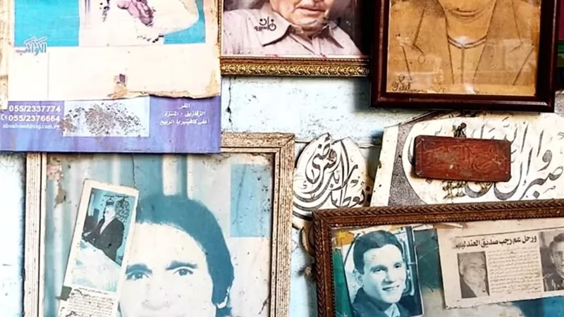 «عم رجب» يفتح خزائن الذكريات.. أسرار من حياة العندليب عبد الحليم حافظ