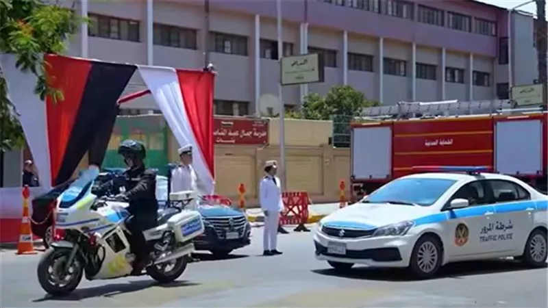 جراحة عاجلة لمعلم أُصيب بحادث أثناء العودة من مراقبة الثانوية