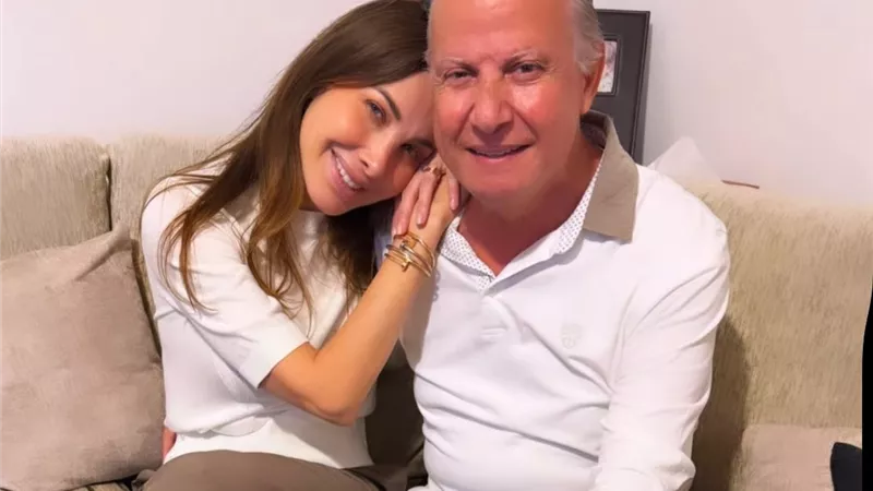 نانسي عجرم توجه رسالة لوالدها بمناسبة عيد الأب                           