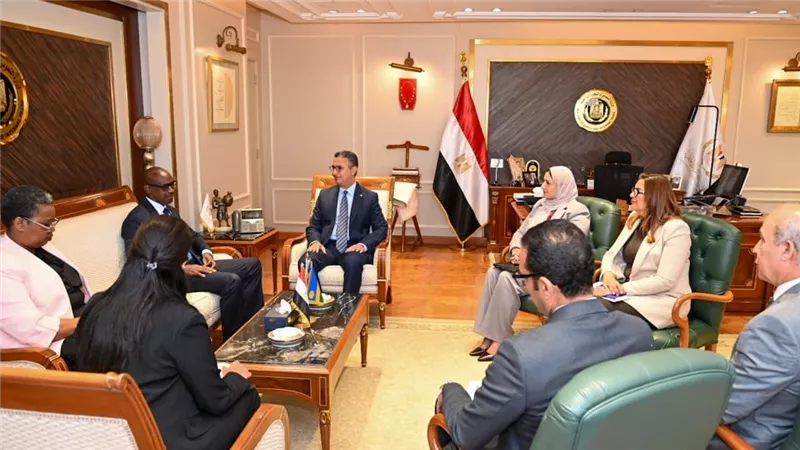 وزير التموين يلتقي سفير رواندا لبحث التعاون وتبادل الخبرات في الأمن الغذائي