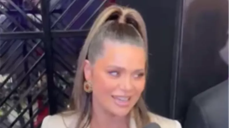 يسرا اللوزي: 