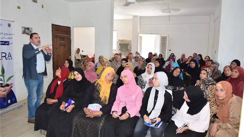 جامعة سوهاج تدرب 500 فتاة على ريادة الأعمال والتعاونيات الإنتاجية 