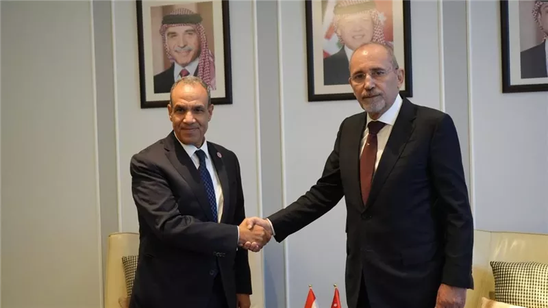وزيرا خارجية مصر والأردن يبحثان تعزيز العلاقات والتطورات الإقليمية