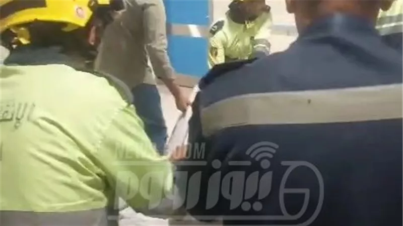 إنقاذ مسنة تعاني من زيادة في الوزن ونقلها إلى مستشفى القطامية لتلقي العلاج