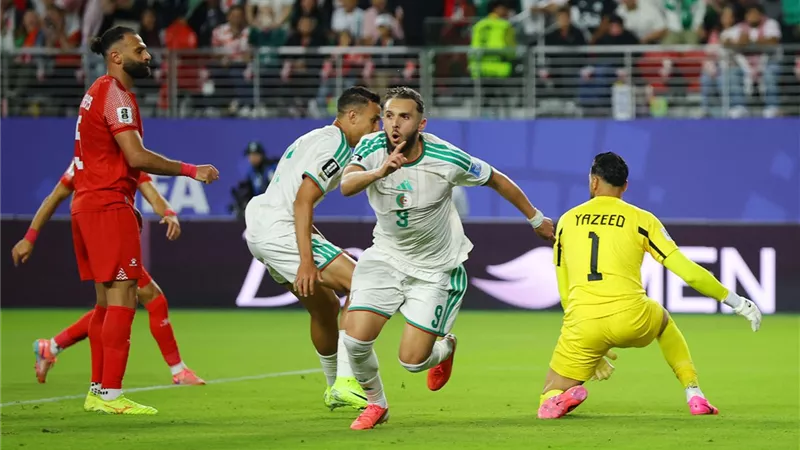 نتيجة وأهداف مباراة الأردن والجزائر الشوط الثاني (1-2) في كأس العالم 2026