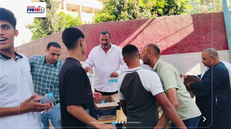 ضبط 12 سماعة و7 هواتف محمولة قبل دخول لجان الثانوية العامة بالمنيا اليوم 