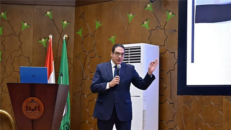 جامعة القاهرة تطلق المؤشر العالمي للبحث والتطوير والابتكار من أجل التنمية