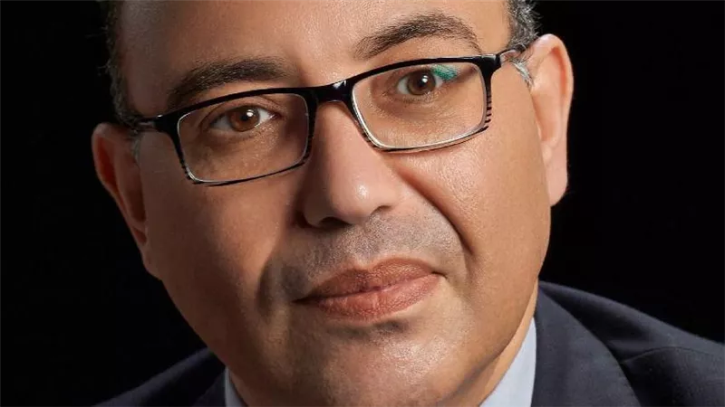 وزيرة الثقافة تصدر قرارًا بندب الفنان سامح مجاهد مديرًا للمسرح القومي لمدة عام