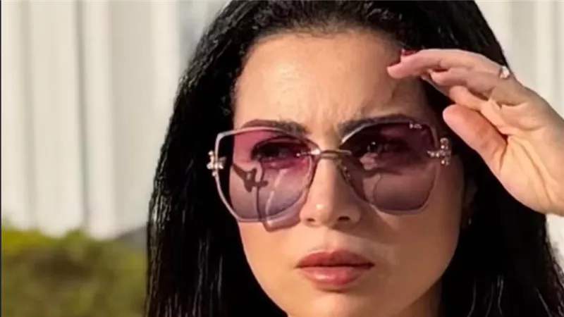 أحدث ظهور.. مي عز الدين تخطف الأنظار بإطلالة صيفية أنيقة