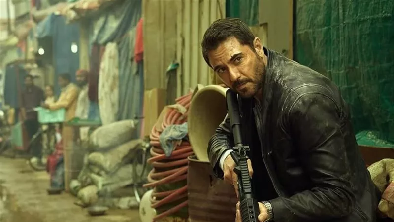 هل يصل إلى 200 مليون جنيهًا ؟ .. إجمالي إيرادات فيلم 7Dogs 