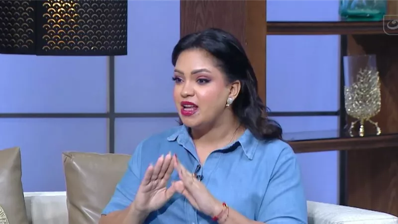 «يكشف حقيقتك دون أن تتكلم».. خبيرة أبراج تفجر مفاجأة عن مواليد السرطان