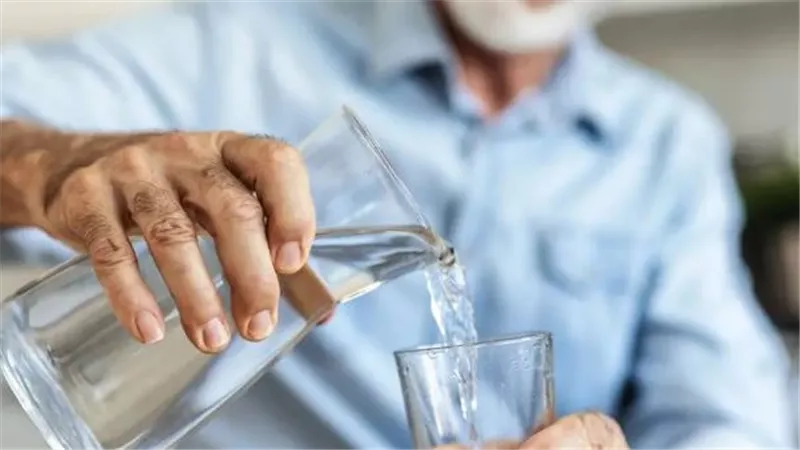 ما كمية الماء المناسبة لمرضى القلب.. نصائح هامة لمنع المضاعفات