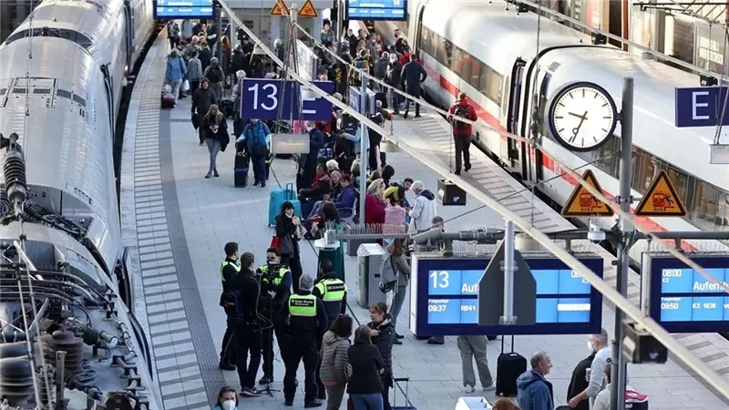 استنفار أمني عقب حادث غامض بمحطة القطارات الرئيسية في ألمانيا 