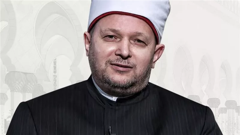 الشحات عزازي: نقل الشائعات دون تحقق خطر عظيم حذر منه القرآن