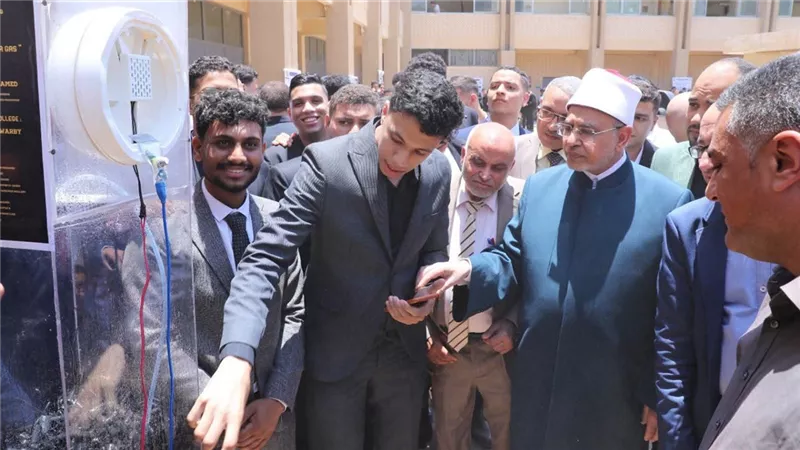 روبوتات للري وكشف الأعطال.. ابتكارات طلاب هندسة الأزهر تخدم الزراعة الذكية