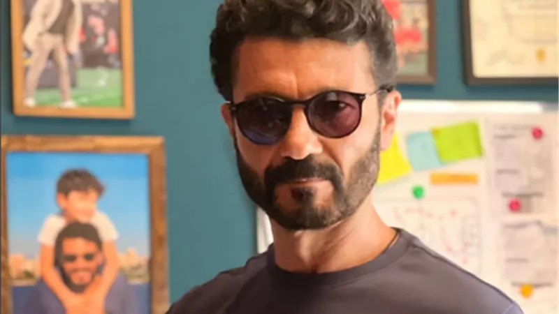 خالد النبوي يروج لـ رحلة الطاهر: 