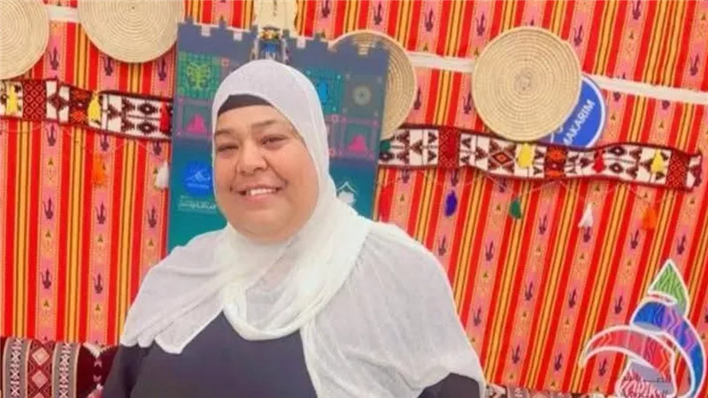 سايس يقتل سيدة عجوز في عز الضهر بوسط البلد بسبب ركن السيارات