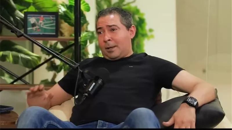 محمد بركات: بواجه مشاكل كتير بسبب الضحك.. وكنت بحاول أتقي شر حسام البدري