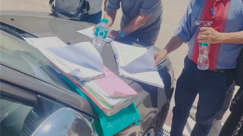حي السويس يشكل لجنة لحصر محلات شارع بورسعيد وتوفيق أوضاع التعاقدات والإيجارات