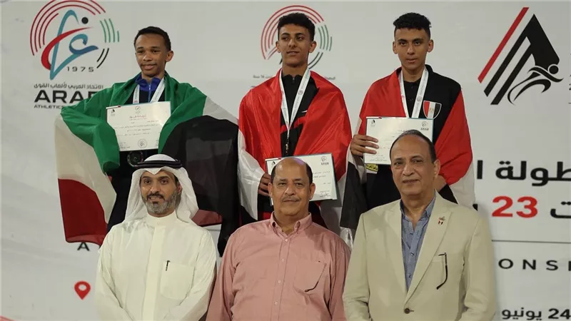 وزير الرياضة يهنئ منتخب مصر لألعاب القوى بعد التتويج بلقب البطولة العربية 