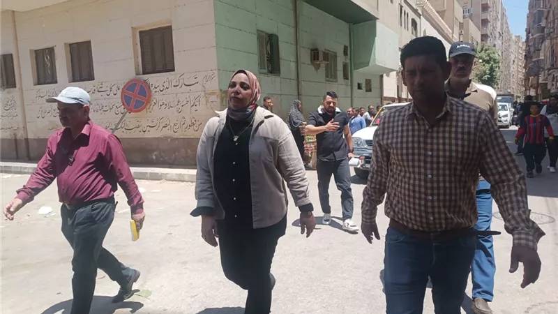 لليوم الثاني.. ضبط ومصادرة 315 مخالفة مرافق خلال حملة مكبرة بحي شرق سوهاج