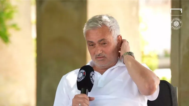 مورينيو ينتقد كأس العالم بنظامه الجديد ويكشف عن المرشح الأقرب للقب العالمي