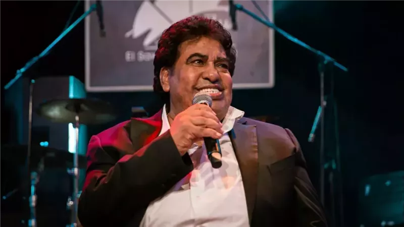 ذكرى ميلاد أحمد عدوية .. تنبأ العندليب بنجوميته وتسبب في بكاء عمر الشريف
