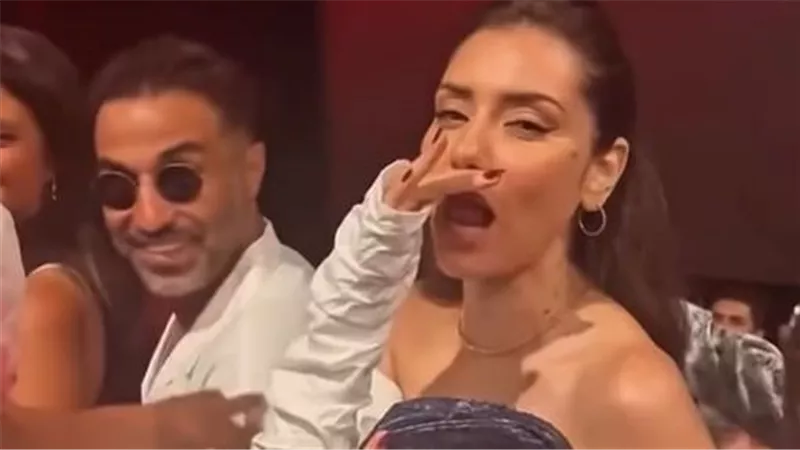 بالزغاريط.. جيهان الشماشرجي تحتفل بحكم برائتها | فيديو