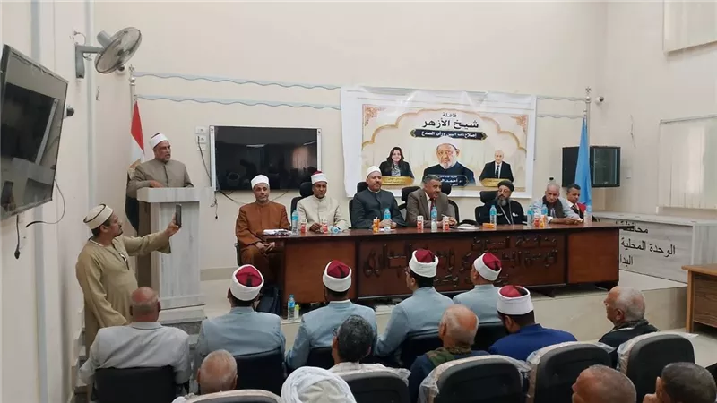 محافظ أسيوط: ندوات التوعية ونبذ الثأر تعزز وحدة الصف وترسخ ثقافة السلام والأمن