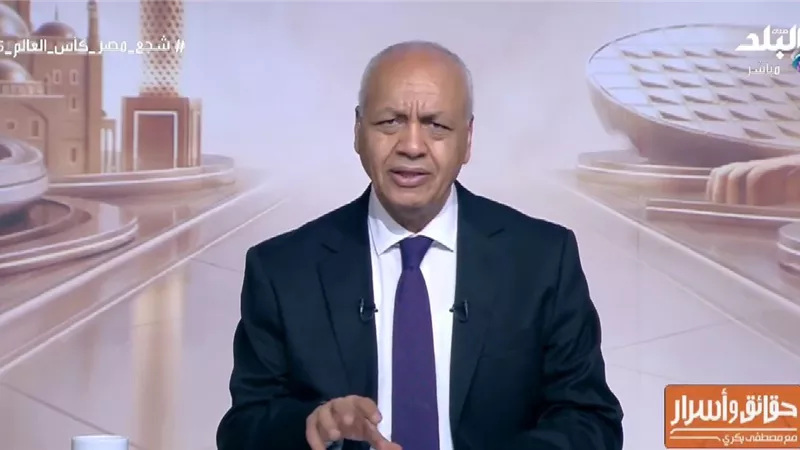 مصطفى بكري: تدني رواتب المعيدين يدفع أوائل الخريجين للعزوف عن العمل بالجامعات