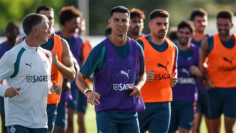 عاصفة رعدية تضرب معسكر البرتغال قبل مواجهة كولومبيا