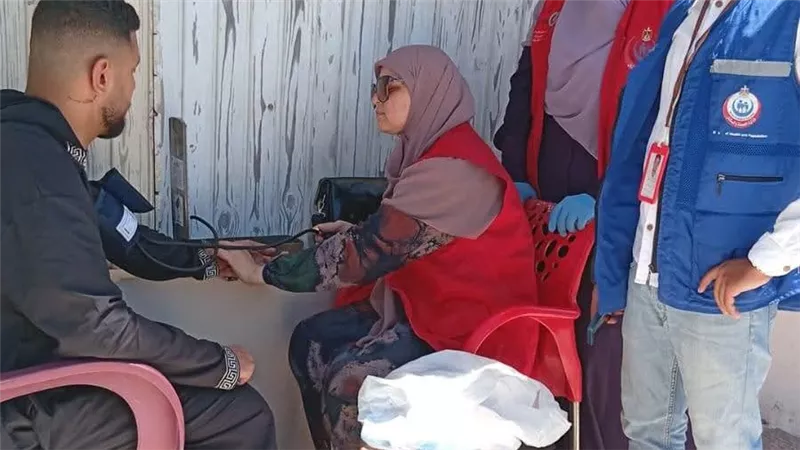 إقبال على حملتي أوقاف دمياط للتبرع بالدم بالتعاون مع مديرية الصحة
