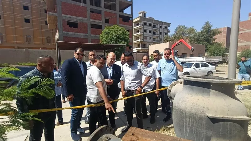 نائب محافظ الجيزة يتفقد أعمال الصيانة لرفع كفاءة محطة الصرف الصحي ببشتيل