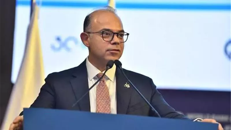 وزير الاستثمار: طريق 