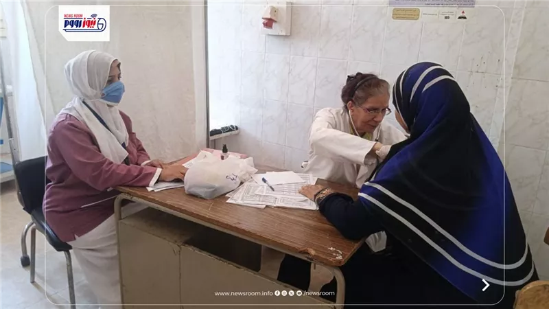 1275 خدمة طبية مجانية و768 مستفيدًا بقافلة علاجية بقرية صندفا بالمنيا
