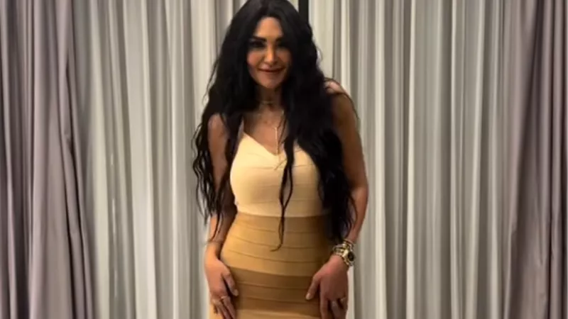سالي عبدالسلام: 