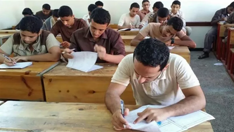 معلمون: امتحان اللغة العربية في مستوى الطالب المتوسط.. و4 أو 5 أسئلة للتفكير
